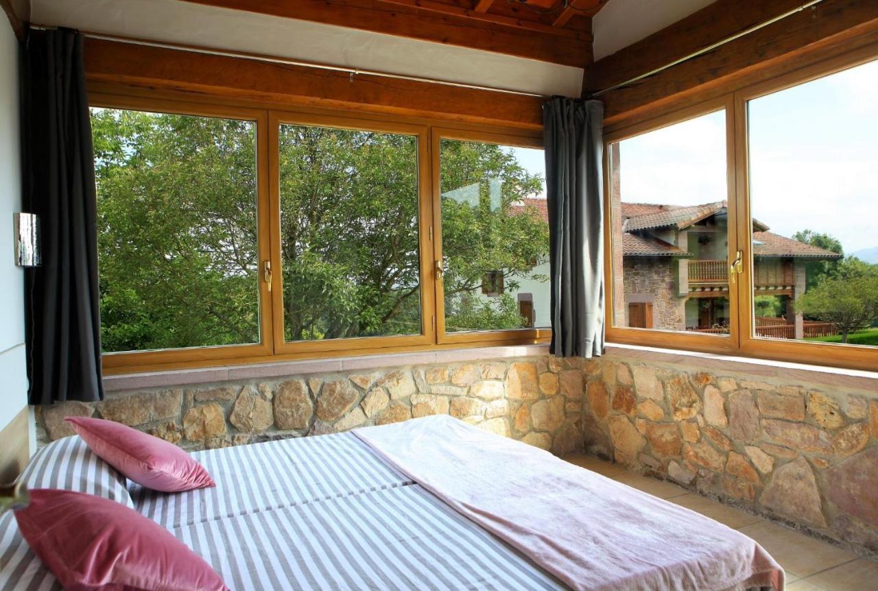 Apartamentos Armua Zugarramurdi Buitenkant foto